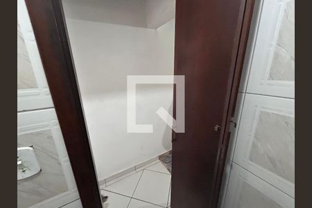 Lavabo 2 de casa à venda com 4 quartos, 290m² em Cocaia, Guarulhos
