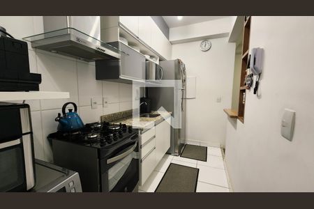 Cozinha e Área de Serviço de apartamento à venda com 2 quartos, 58m² em Medeiros, Jundiaí