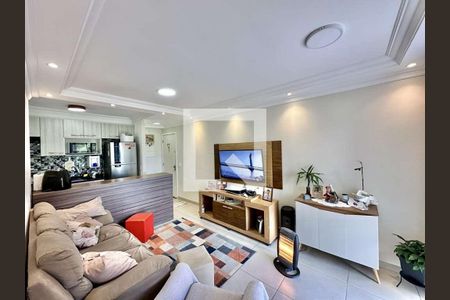 Sala de kitnet/studio para alugar com 2 quartos, 64m² em Jardim Monte Santo, Cotia