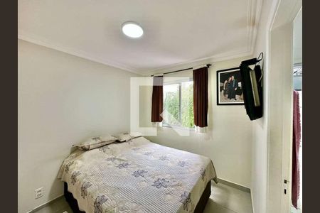 Quarto de kitnet/studio para alugar com 2 quartos, 64m² em Jardim Monte Santo, Cotia