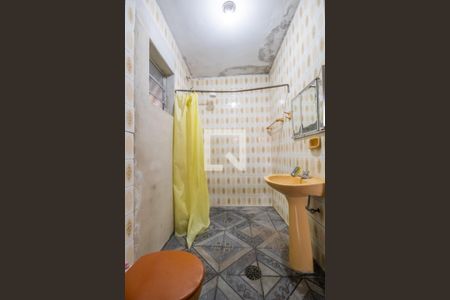 Banheiro Social de casa à venda com 4 quartos, 112m² em Conceicao, Osasco