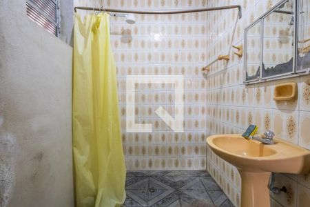 Banheiro Social de casa à venda com 4 quartos, 112m² em Conceicao, Osasco