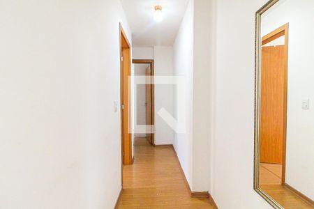 Corredor de apartamento para alugar com 2 quartos, 45m² em Vila Cosmopolita, São Paulo