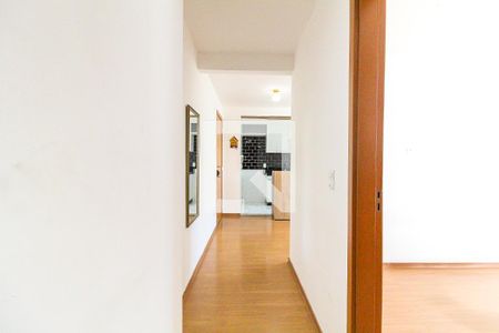 Corredor de apartamento para alugar com 2 quartos, 45m² em Vila Cosmopolita, São Paulo