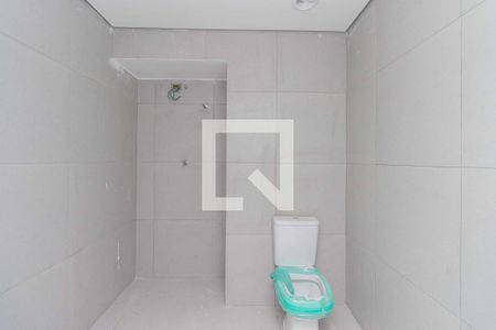 Banheiro de kitnet/studio à venda com 0 quarto, 27m² em Vila Dom Pedro I, São Paulo