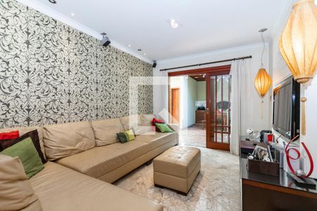 Sala de TV de casa de condomínio à venda com 4 quartos, 210m² em Campo Belo, São Paulo