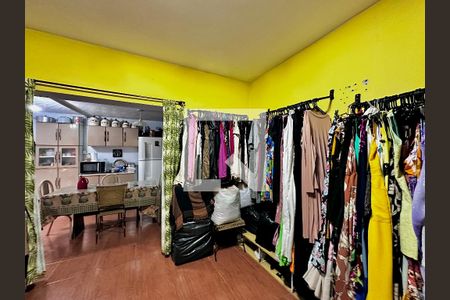 Sala de casa à venda com 2 quartos, 81m² em Vila Cordeiro, São Paulo