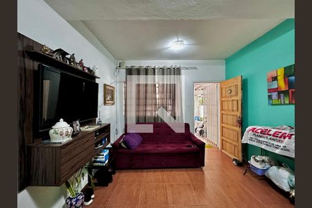 Sala de casa à venda com 2 quartos, 81m² em Vila Cordeiro, São Paulo