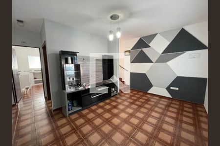Sala de casa para alugar com 2 quartos, 250m² em Vila Universitaria, São Paulo