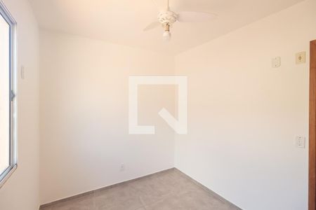 Quarto 1 de casa de condomínio para alugar com 2 quartos, 80m² em Guaratiba, Rio de Janeiro