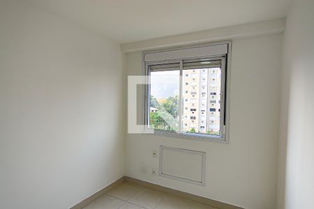 Quarto 1 de apartamento para alugar com 2 quartos, 54m² em Jacarepaguá, Rio de Janeiro