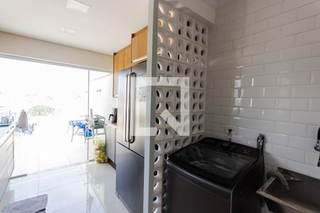 Cozinha e Área de Serviço de apartamento para alugar com 2 quartos, 88m² em Vila Metalúrgica, Santo André