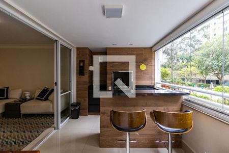 Varanda Sala de apartamento à venda com 4 quartos, 141m² em Morumbi, São Paulo