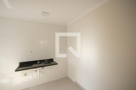 Sala/Cozinha de apartamento para alugar com 2 quartos, 37m² em Vila Mazzei, São Paulo