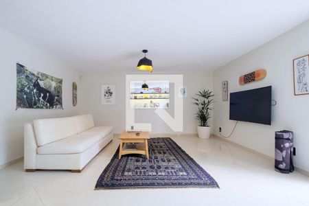 Sala de casa à venda com 4 quartos, 399m² em Jardim Guedala, São Paulo