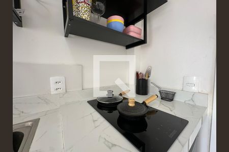 Sala/Cozinha de apartamento para alugar com 1 quarto, 29m² em Parque Industrial Tomas Edson, São Paulo