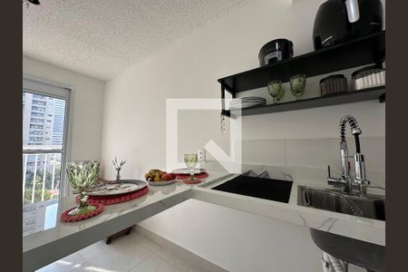 Sala/Cozinha de apartamento para alugar com 1 quarto, 29m² em Parque Industrial Tomas Edson, São Paulo