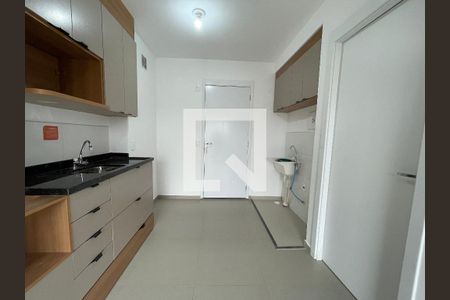 Sala/Cozinha de apartamento para alugar com 1 quarto, 26m² em Vila Butantã, São Paulo