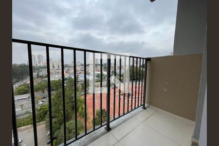 Varanda Sala/Cozinha de apartamento para alugar com 1 quarto, 26m² em Vila Butantã, São Paulo