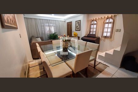 Sala de casa à venda com 3 quartos, 180m² em Jardim D’abril, Osasco
