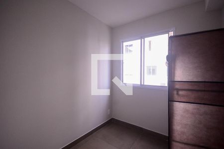 Quarto 1 de apartamento para alugar com 2 quartos, 40m² em Vila Água Funda, São Paulo