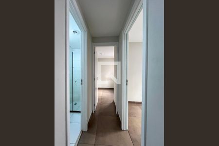 Corredor de apartamento para alugar com 2 quartos, 40m² em Vila Água Funda, São Paulo