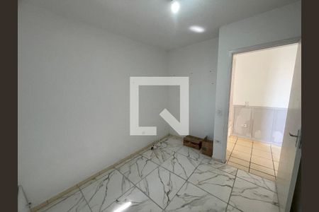 Quarto 1 de apartamento para alugar com 2 quartos, 46m² em Jardim Nova Cidade, Guarulhos