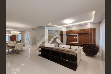 Sala de casa de condomínio à venda com 5 quartos, 380m² em Barra da Tijuca, Rio de Janeiro