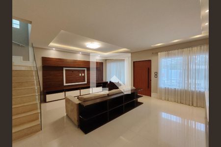 Sala de casa de condomínio à venda com 5 quartos, 380m² em Barra da Tijuca, Rio de Janeiro