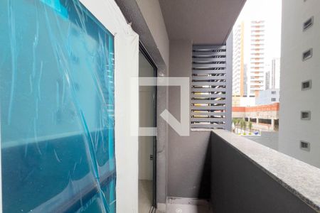 Varanda de kitnet/studio à venda com 1 quarto, 26m² em Vila Dom Pedro I, São Paulo