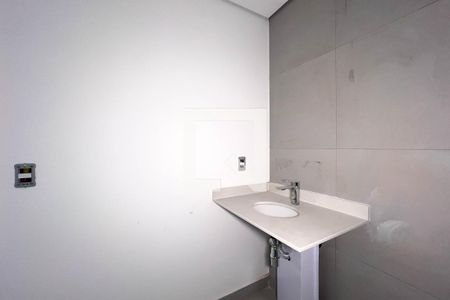 Banheiro de kitnet/studio à venda com 1 quarto, 26m² em Vila Dom Pedro I, São Paulo
