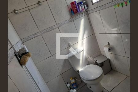 Banheiro de casa para alugar com 1 quarto, 80m² em Santa Teresinha, São Paulo