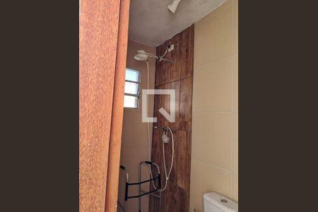 Banheiro de casa para alugar com 1 quarto, 80m² em Santa Teresinha, São Paulo