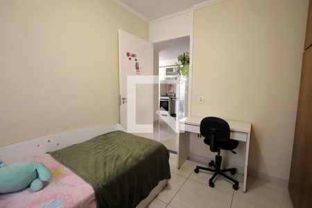 Quarto 1 de apartamento para alugar com 2 quartos, 50m² em Jardim Alzira Franco, Santo André