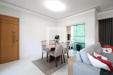 Sala de apartamento para alugar com 3 quartos, 90m² em Santa Mônica, Uberlândia
