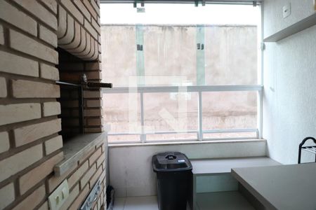 Varanda gourmet de apartamento para alugar com 3 quartos, 90m² em Santa Mônica, Uberlândia