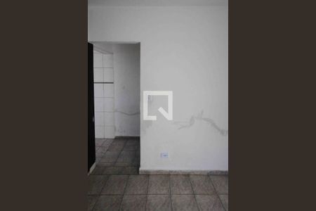 Quarto 1 de casa para alugar com 2 quartos, 42m² em Jardim Paraguacu, São Paulo