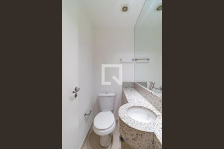 Lavabo de apartamento à venda com 4 quartos, 130m² em Água Branca, São Paulo