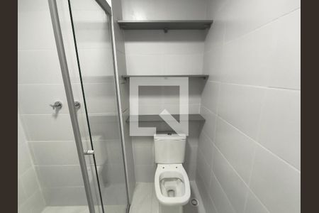 Banheiro de kitnet/studio para alugar com 1 quarto, 24m² em Alto do Ipiranga, São Paulo
