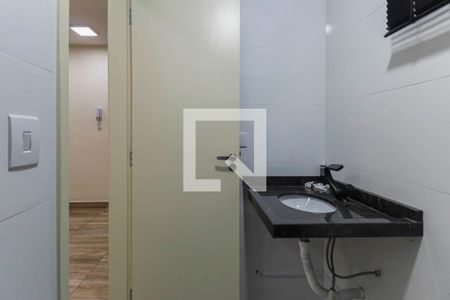 Banheiro Social de kitnet/studio para alugar com 1 quarto, 27m² em Vila Formosa, São Paulo