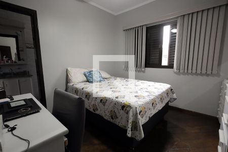 Quarto de casa para alugar com 4 quartos, 278m² em Vila Camilópolis, Santo André