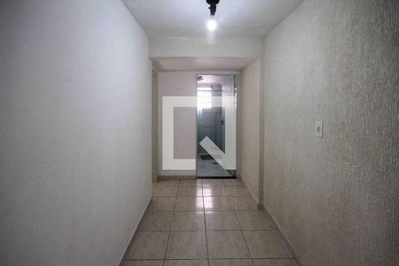 Corredor de casa à venda com 4 quartos, 160m² em Vila Nova Pauliceia, São Paulo