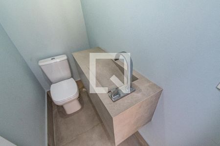 Lavabo de casa para alugar com 3 quartos, 220m² em Liberdade, São Paulo