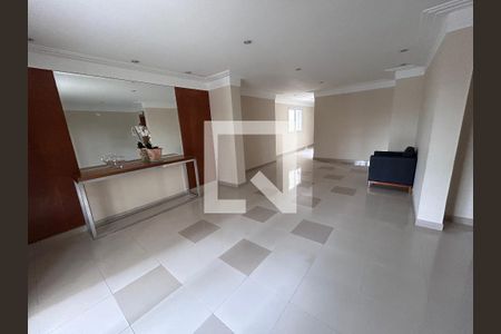 Hall de entrada de apartamento para alugar com 2 quartos, 86m² em Vila Augusta, Guarulhos