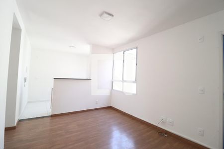 Sala de apartamento para alugar com 2 quartos, 48m² em Planalto, Uberlândia