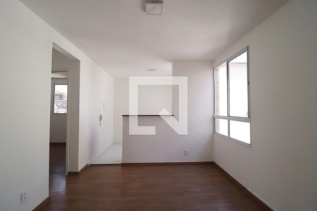 Sala de apartamento para alugar com 2 quartos, 48m² em Planalto, Uberlândia