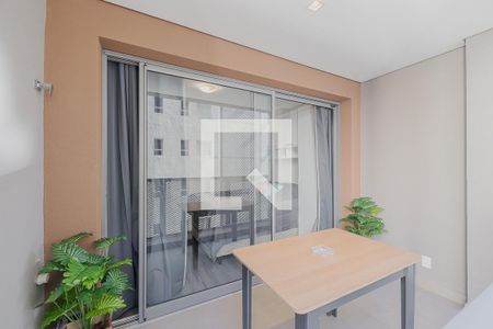 Varanda de kitnet/studio para alugar com 1 quarto, 24m² em Pinheiros, São Paulo