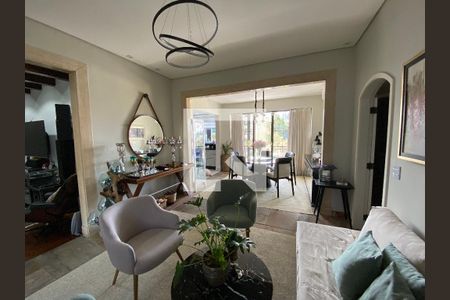 Sala de casa à venda com 2 quartos, 446m² em Pacaembu, São Paulo