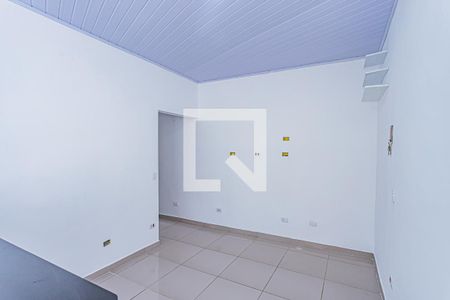 Sala e cozinha de casa para alugar com 1 quarto, 90m² em Jardim Paulistano (zona Norte), São Paulo