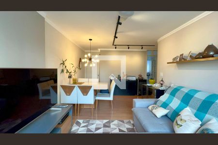 Sala de TV de apartamento à venda com 3 quartos, 100m² em Sumaré, São Paulo